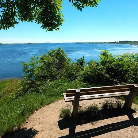 公寓 Am Yachthafen *