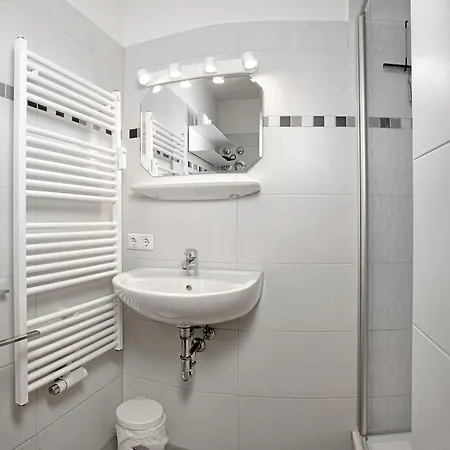 Am Yachthafen 公寓 因塞尔波埃尔